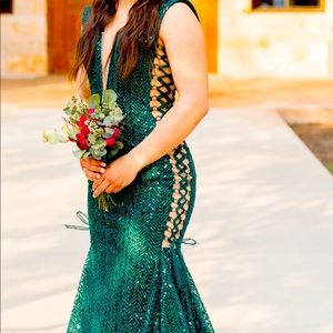 Sequined Formal Dress -Green